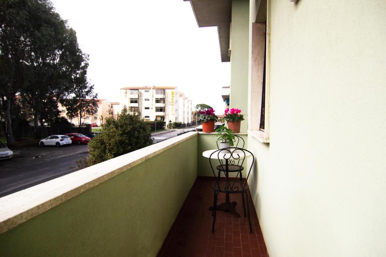 1Km Dalla Torre Appart. Con Balcone E Posto Auto Пиза Екстериор снимка