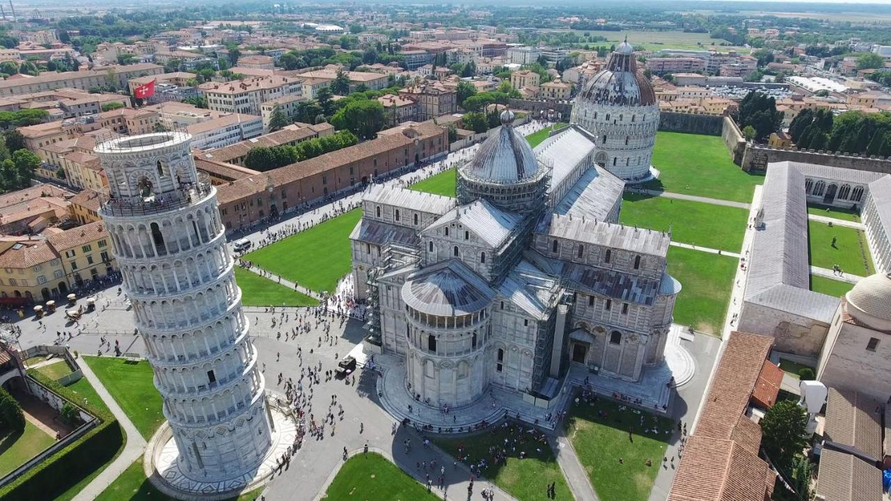 1Km Dalla Torre Appart. Con Balcone E Posto Auto Пиза Екстериор снимка